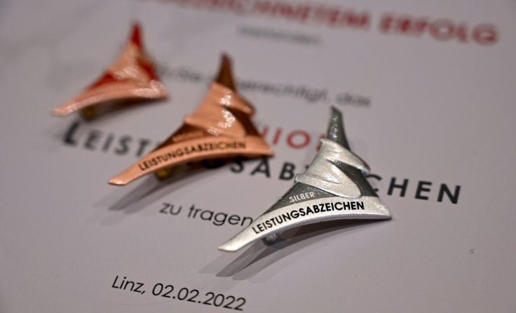 Junge Musiker erhalten ihr Abzeichen. (Foto: privat)