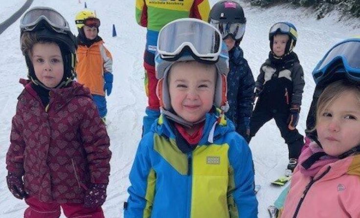Die Kinder aus Wallern hatten Spaß auf der Piste. (Foto: Marktgemeinde Wallern)