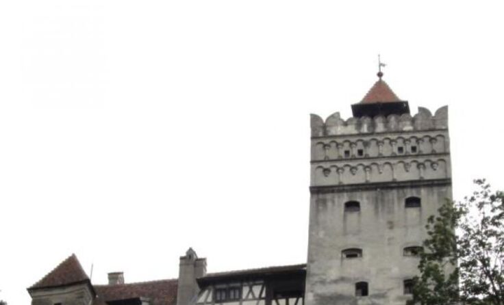 Die Törzburg in Rumänien wird Touristen als Dracula-Schloss präsentiert.