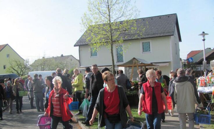 Viele Gartenfreunde waren beim Pflanzl- und Gartlerkirtag in Pregarten zu Besuch.