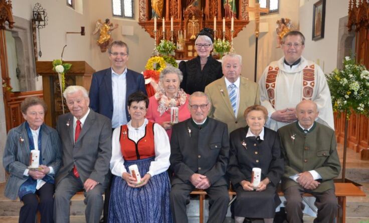 Vier Paare feierten die Diamantene Hochzeit.