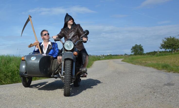 Beim Moviecal Elvis’ Himmelfahrt bekommt Elivs Besuch vom Sensenmann. Foto: Irene Fink