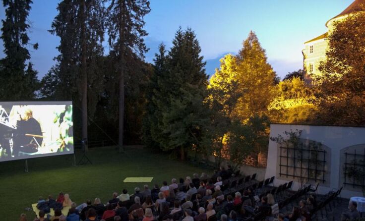 Das Sommerkino im Schlosspark findet bereits zum dritten Mal statt.