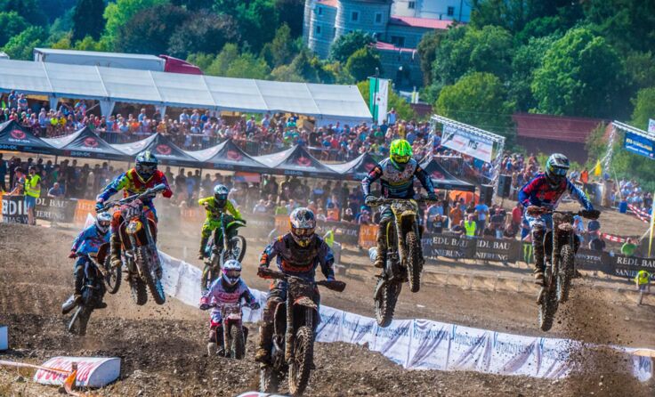 Fahrer aus zehn Nationen waren beim Starcross dabei. Foto: Roman Peherstorfer 