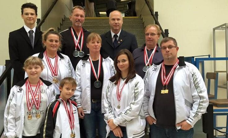 Zwölf Medaillen holte die Freistädter Poomsae-Mannschaft in Wien. Foto: TKD Freistadt 