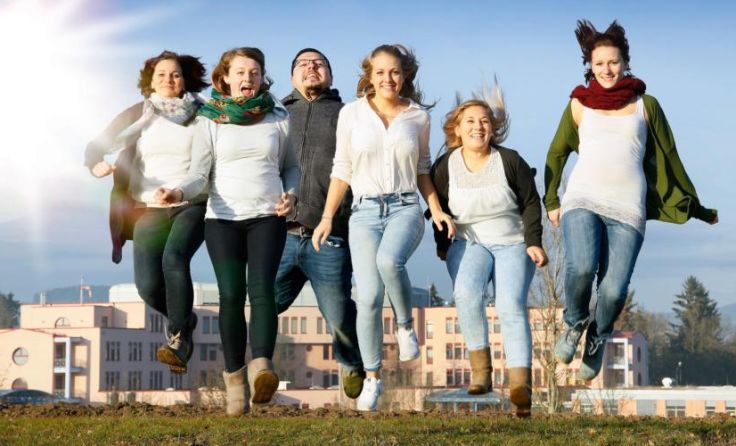 Die Gesundheits- und Krankenpflegeschule gewährt einen Einblick.  Foto: gespag
