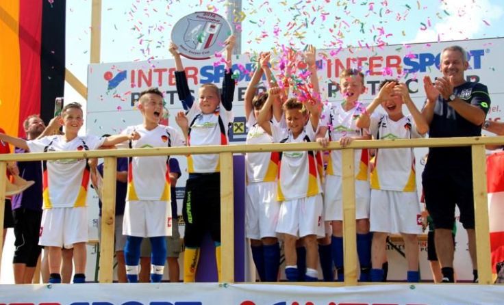 Der FC Blau Weiß Linz konnte sich den Sieg beim Junior Soccer Cup holen. Fotos: Union Reichenthal