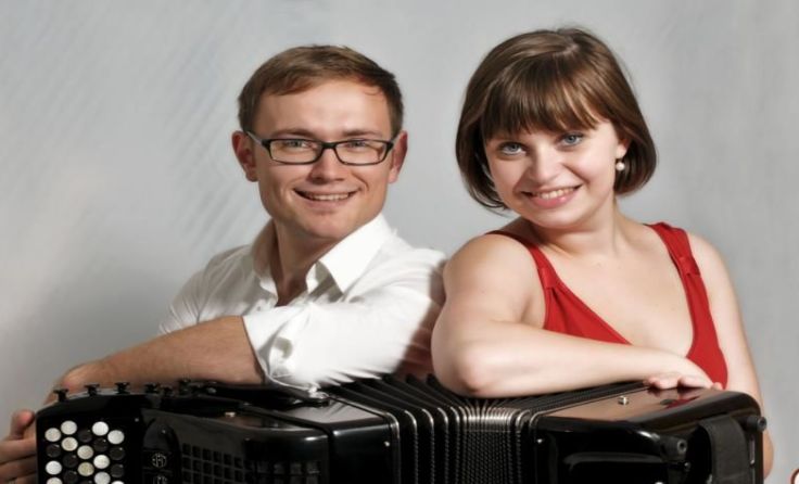Johannes Münzner und Magdalena Hallste musizieren in Bad Leonfelden. Foto: Charlotte Hallste