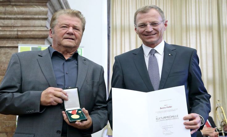Benno Hofer und Landeshauptmann Thomas Stelzer Foto: Land OÖ/Stinglmayr