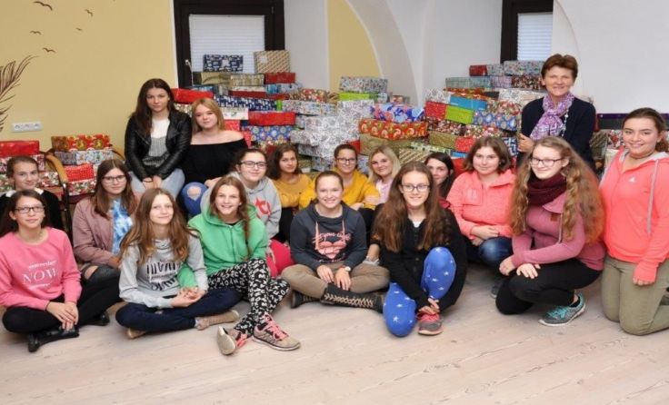 270 Mal Weihnachtsfreude aus der Schuhschachtel gibt es in der FS Bergheim. Foto: FS Bergheim