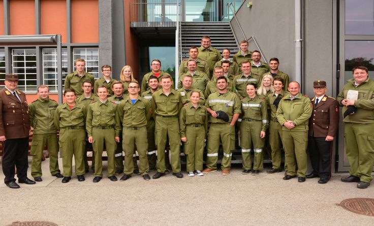 57 Feuerwehrfunker holten sich das Funkleistungsabzeichen in Bronze. Fotos: Herbert Denkmayr 