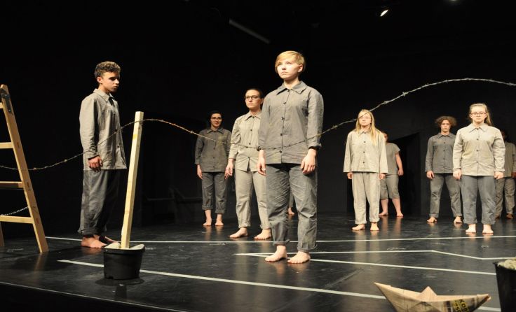 Das Theater asozial zeigt ein Stück über Jugendliche im KZ. Fotos: Wolfgang Rohm