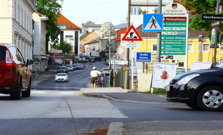 Die Gusenbrücke wird verbreitert. Foto: Hans Dumfarth 