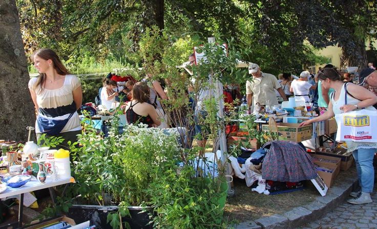 Viele Überraschungen werden beim Standl-Flohmarkt in Gallneukirchen geboten. Foto: H. Hubner