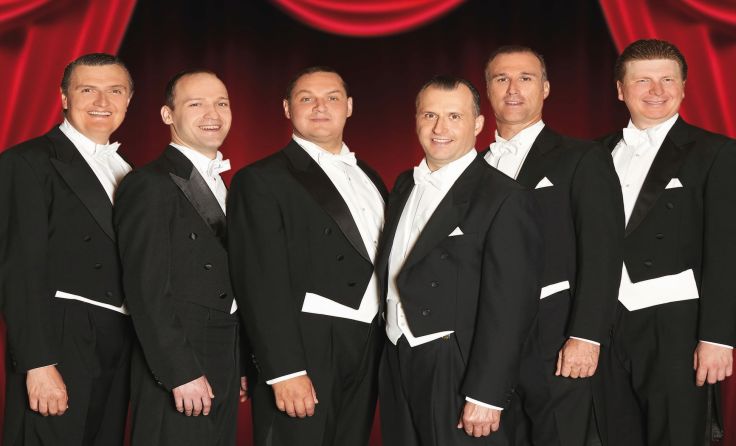 Charmant, witzig und schwungvoll präsentieren sich die Comedian Harmonists. Foto: Michael Pöhn