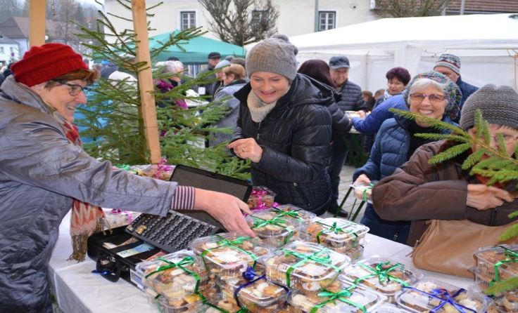 Am 1. Dezember findet in Zwettl der traditionelle Kekserlmarkt statt. Foto: FF Zwettl 