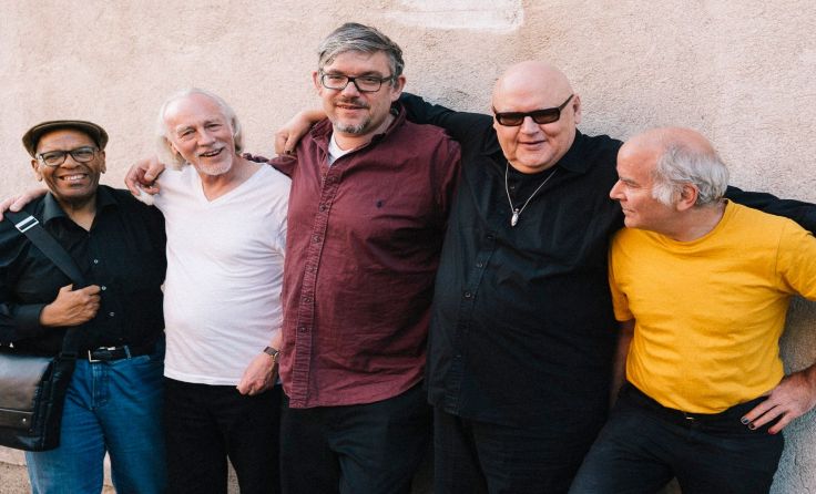 Das Karl Ratzer Quintett sorgt in Eferding für gute Unterhaltung. Foto: Lennart Horst