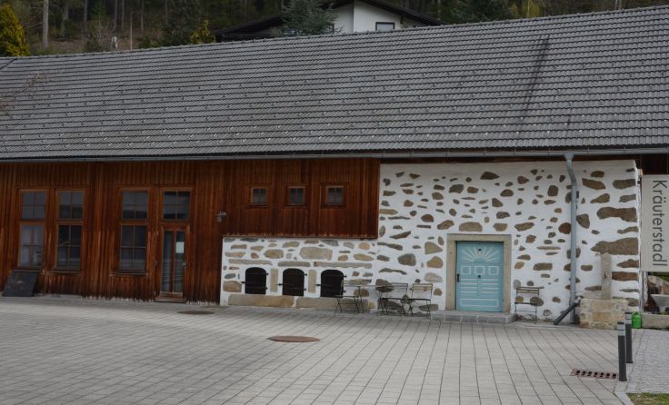 Im Kräuterstadl sollen Seminare und Trauungen stattfinden. Foto: Maurer