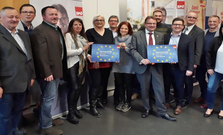 Hannes Heide mit SPÖ-Kommunalpolitikern aus dem Bezirk Freistadt Foto: SPÖ Freistadt