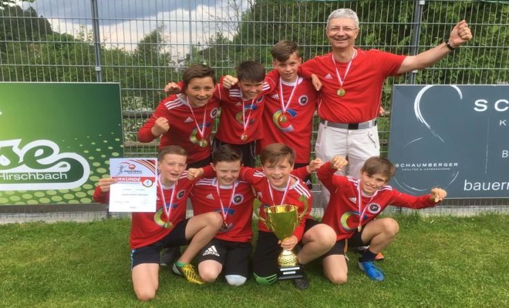 Die Freistädter Faustball-Jugend zeigte bei der Landesmeisterschaft groß auf. Fotos: privat