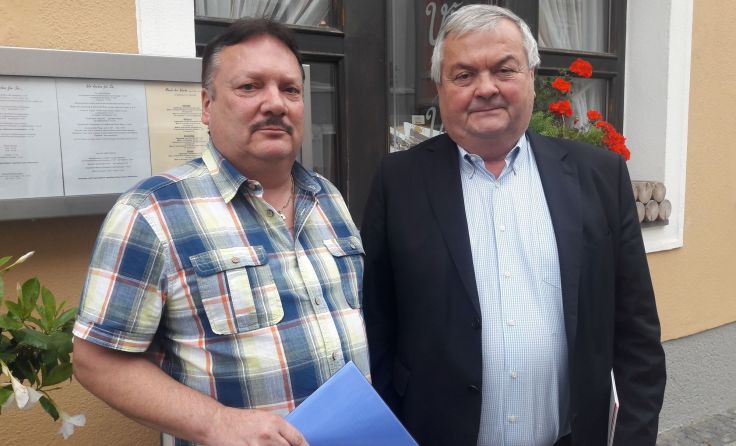 Richard Pichler (ewe) und Johann Kalliauer, Präsident AK OÖ Foto: AK OÖ