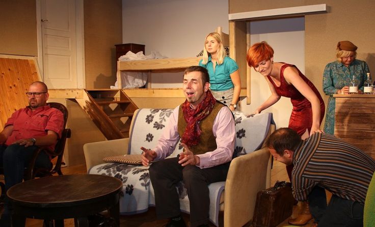 Die „Komödie im Dunkeln“ feiert am 31. Dezember in Gutau Premiere. Fotos: Ephraem Hackl