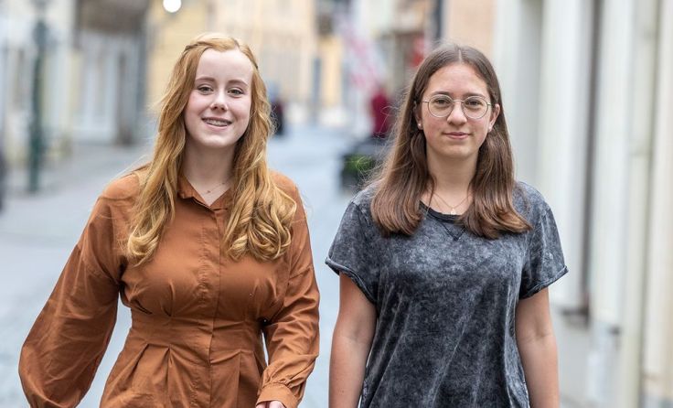 Larissa Zivkovic (l.) und Stefanie Freudenthaler (r.) Foto: Erwin Pils