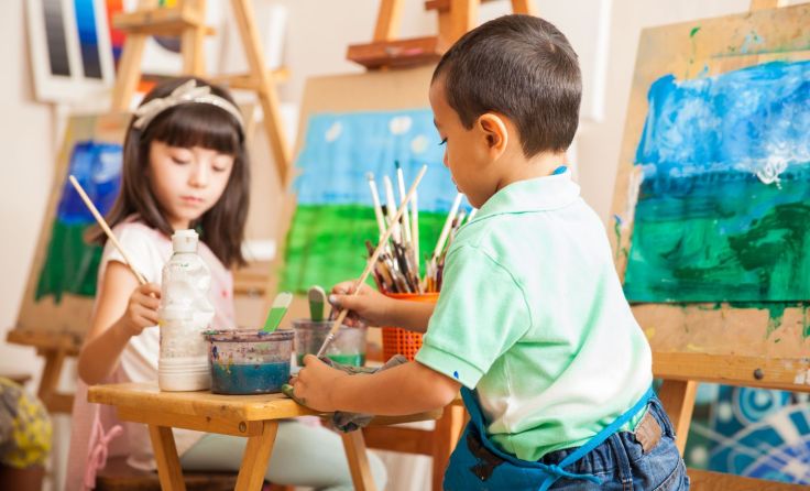 Auf Burg Reichenstein entsteht ein Kinderatelier. Symbolfoto: shutterstock.com/antoniodiaz