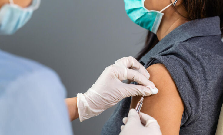 Corona-Imfpung ohne Anmeldung (Foto: BaLL LunLa/Shutterstock.com)