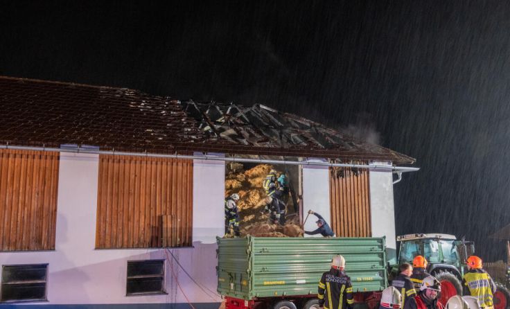 Einsatz in Königswiesen (Foto: TEAM FOTOKERSCHI / BRANDSTÄTTER)