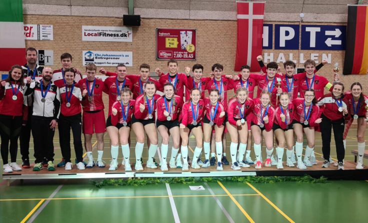Silber für die österreichischen U19-Teams (Foto: Faustball Austria)