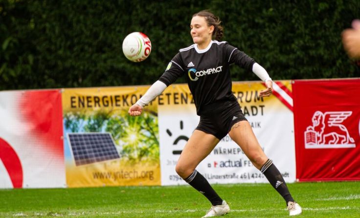 Barbara Gutenbrunner sichert sich mit ihrem Team den Final3-Einzug (Foto: Stefan Gusenleitner)