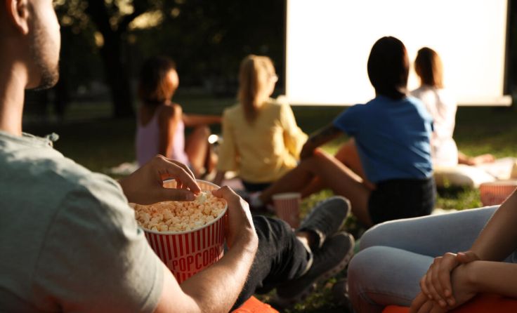 Open Air Kino in Neumarkt (Foto: stock.adobe.com/New Africa)