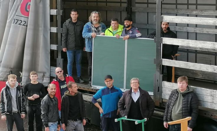 Ausrangierte Schulmöbel aus Gutau wurden nach Moldawien gespendet. (Foto: Gemeinde Gutau)