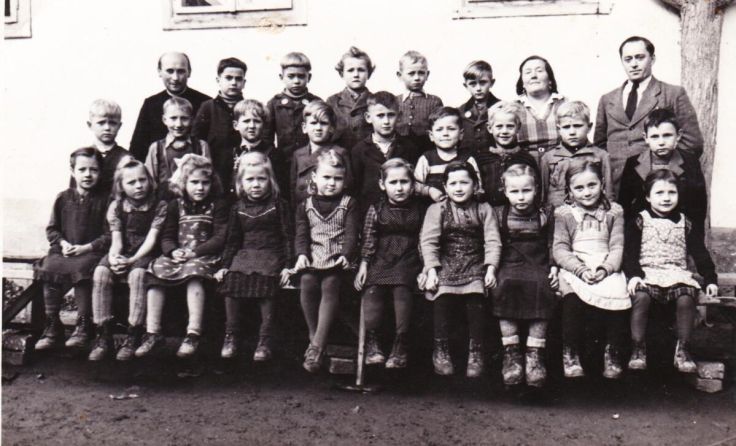 3. Klasse Volksschule Hirschbach 1952 (Foto: Sammlung L. Plöchl)