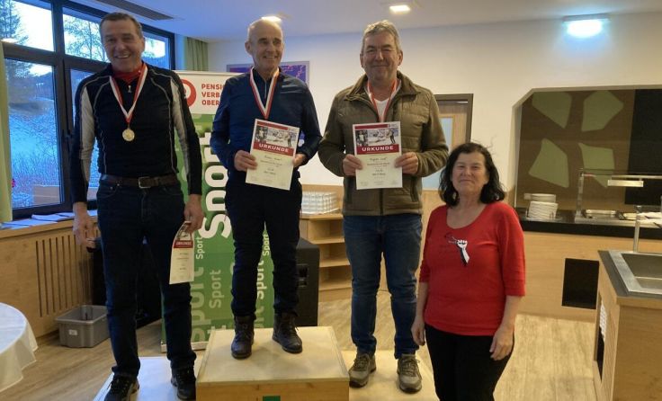 Hubert Ruhmer, der Sieger der Klasse Master 65, stand ganz oben am Stockerl. (Foto: privat)