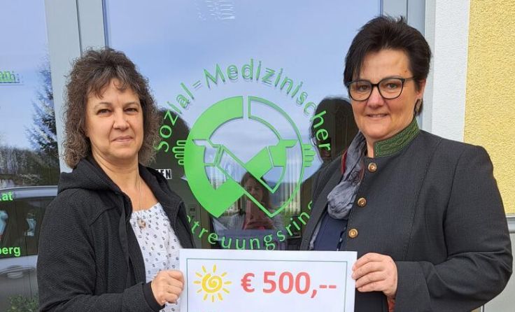 Obfrau Sigrid Hackl und Ortsbäuerin Andrea Rauch (Foto: Gerda Hackl)