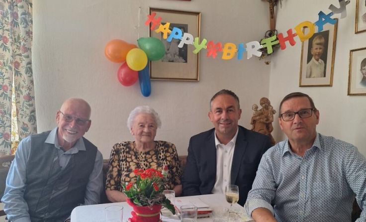 Fest zum 100. Geburtstag (Foto: privat)