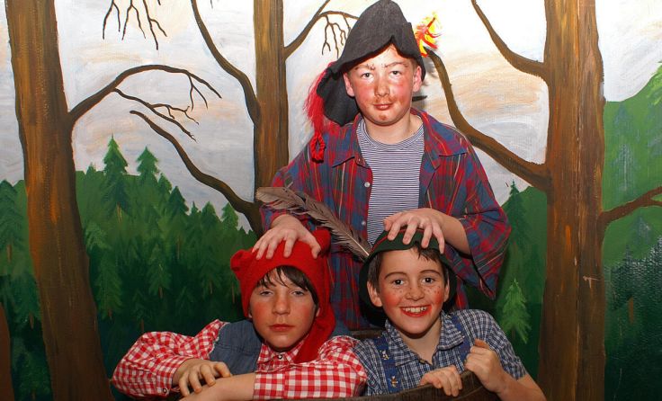 Die Kinderbühne Naarn feiert ihr 35-jähriges Jubiläum mit einer Ausstellung. (Foto: privat)