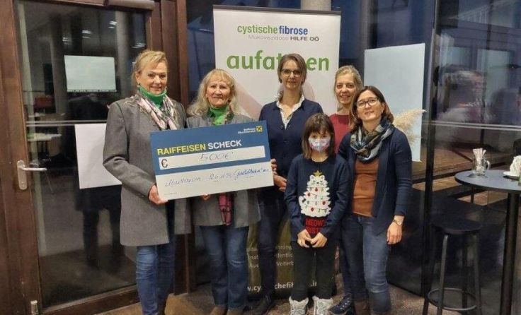 Spendenübergabe (Foto: privat)
