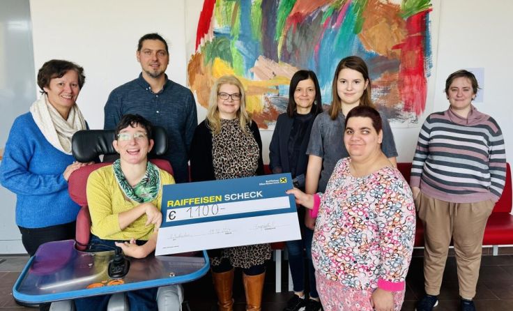 Spendenübergabe (Foto: Lebenshilfe)