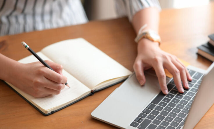 Schreibwettbewerb für Kinder von acht bis zwölf Jahren. (Foto: stock.adobe.com/ bongkarn)