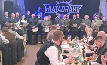 Tradition und Stimmung beim Bezirksjägerball in Weitersfelden