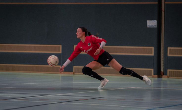 Abwehrspielerin Barbara Gutenbrunner (Foto: Stefan Pühringer)