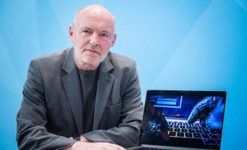 „Betrüger werden unsichtbar“ - Sakoparnig warnt vor digitalen Fallen