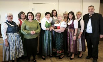 Neue Obfrau für Goldhaubengruppe Wartberg