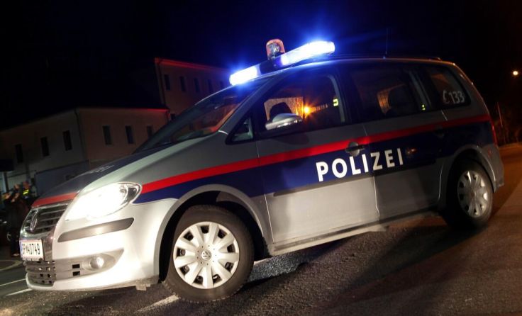 Die Polizei wurde zu einem Einbruchdiebstahl in Liebenau gerufen. (Foto: Weihbold)