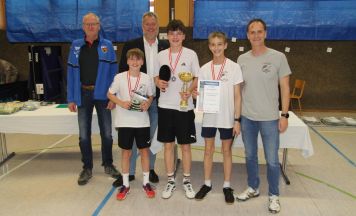 160 Schüler bei Tischtennis-Bezirksmeisterschaften der Pflichtschulen