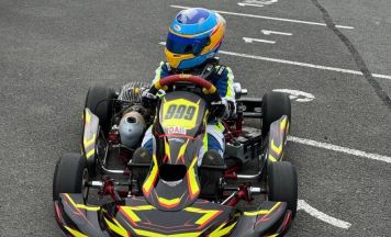 Sechsjähriger Freistädter feiert Rennkart-Debüt in Tschechien