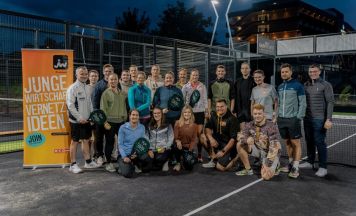 Padel bringt die Junge Wirtschaft Freistadt in Bewegung